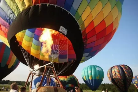 Ballonvaart in de Alazani-vallei (Georgië)