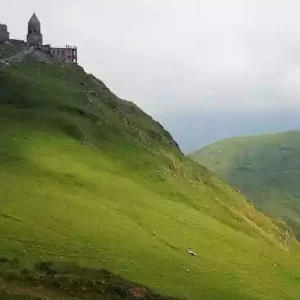 Kazbegi Georgische Kerk