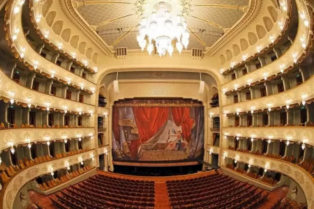 Tbilisi: Nationale Opera & Ballet Theater
