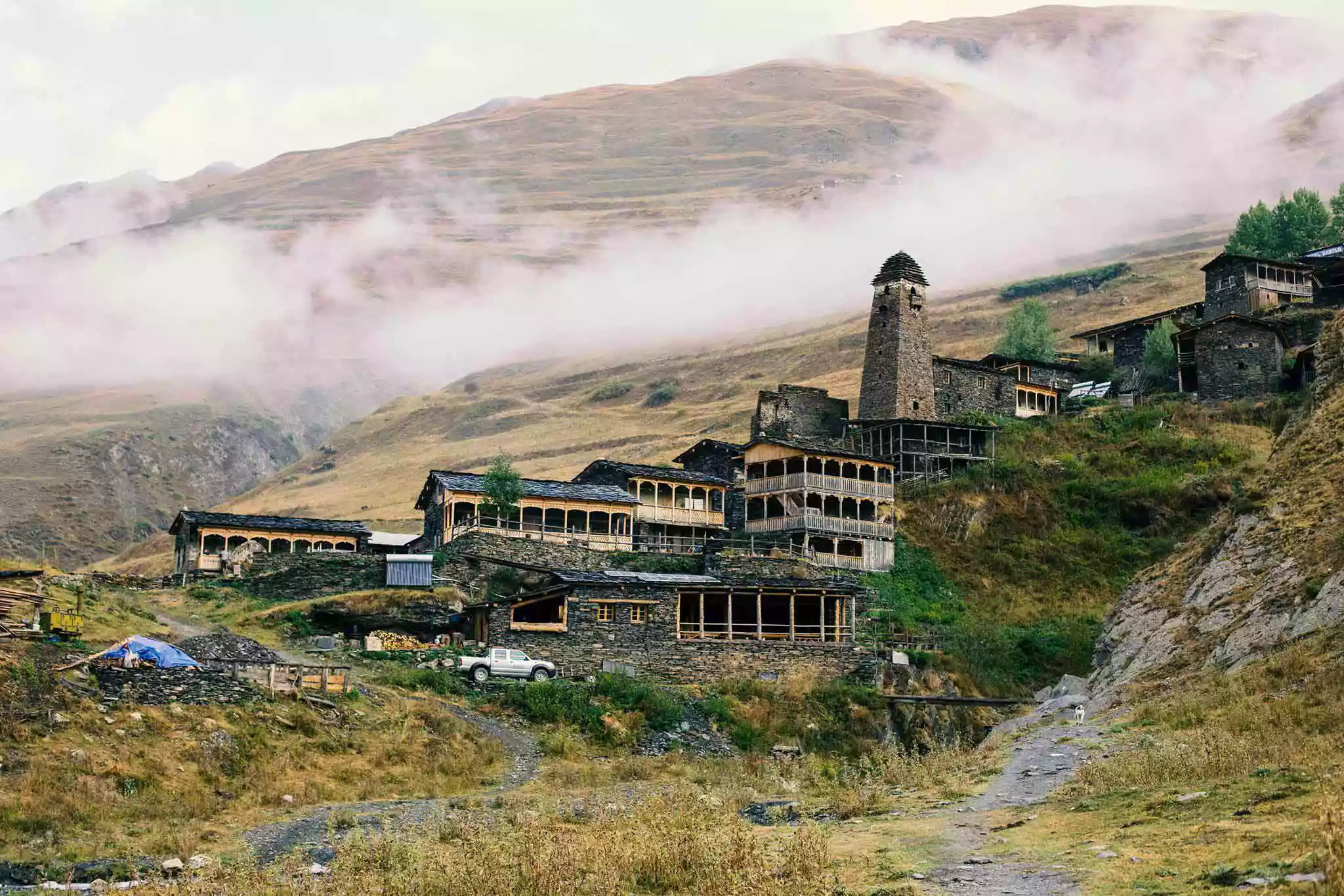 Nationaal Park Toesjeti: Door de Bergen van Caucasus