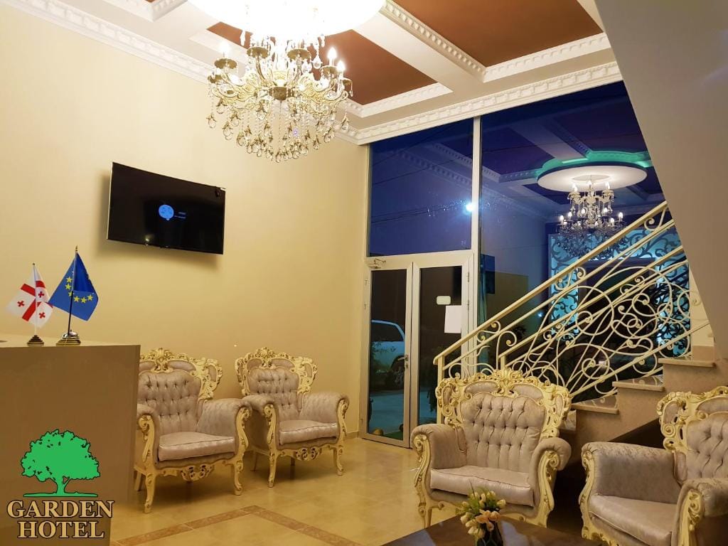 Hotel — voorbeeld kustverblijf Batumi