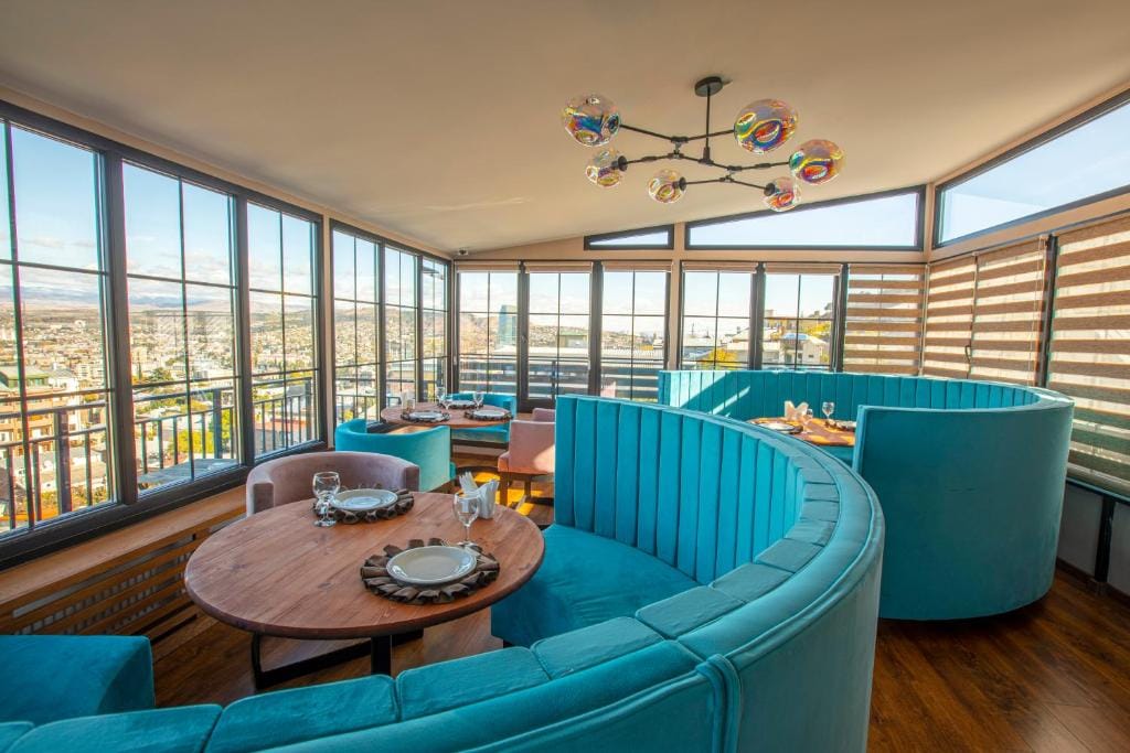 Hotel Libretto — voorbeeld stadshotel (zoals Akhaltsikhe)