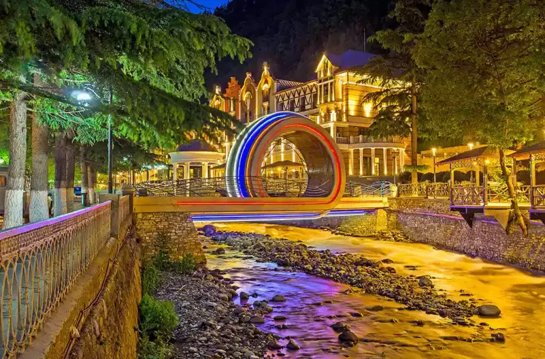 Lange overgang naar Bordzjomi