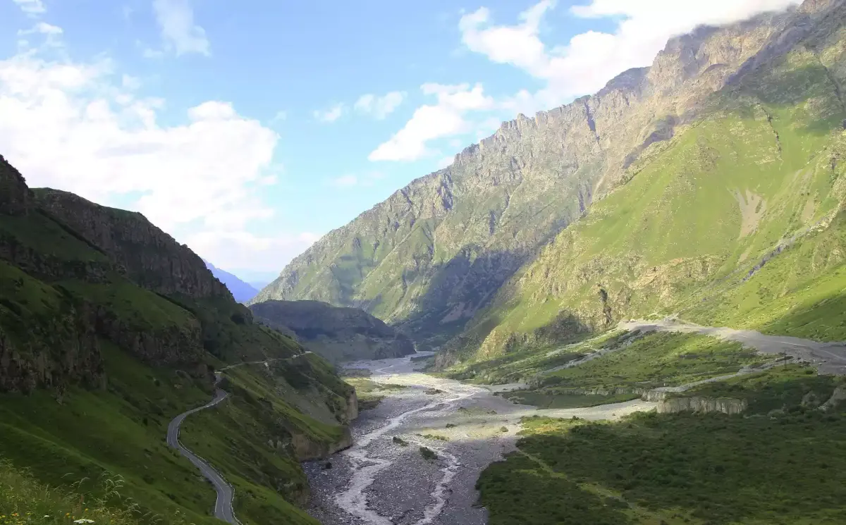 Stedentrip Tbilisi en Kazbegi: 5 dagen stad en hooggebergte