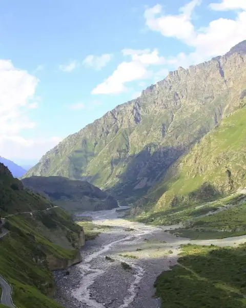 Stedentrip Tbilisi en Kazbegi: 5 dagen stad en hooggebergte
