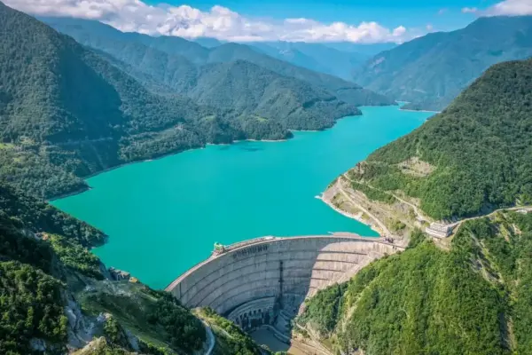 De Enguri-dam