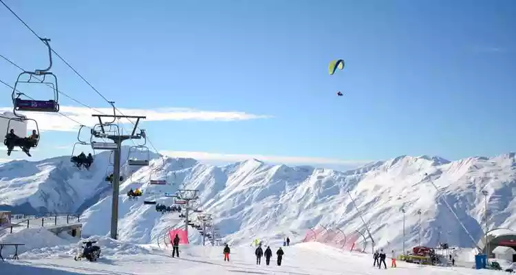 Sadzele, ruim 3.250 meter