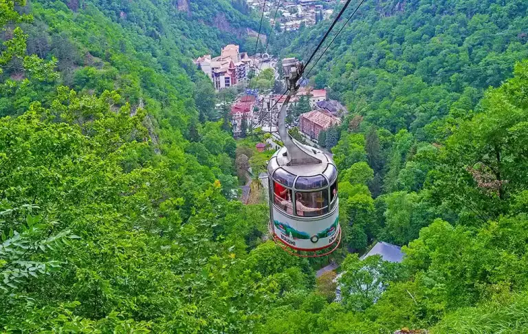 Lange overgang naar Bordzjomi
