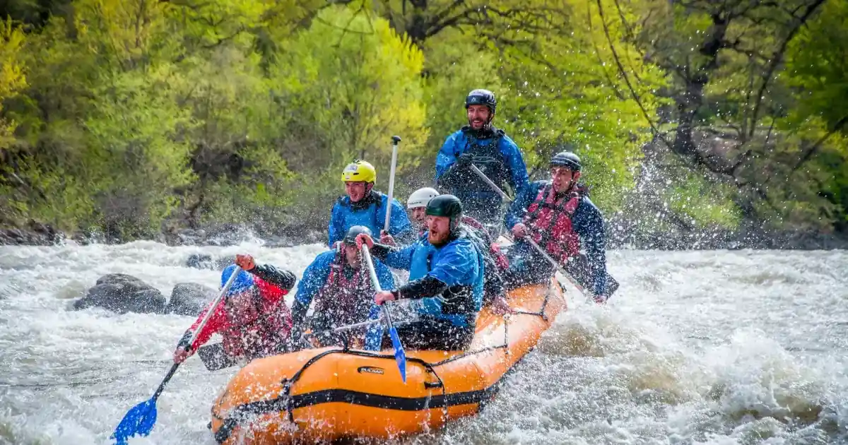 Wildwater op de Rioni in West-Georgië