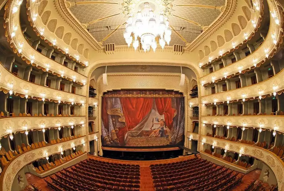 Het Nationale Opera- en Ballettheater van Tbilisi, Georgië