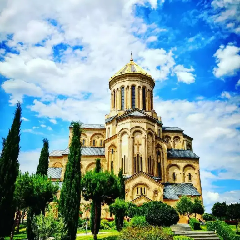 De Sameba-kathedraal in Tbilisi