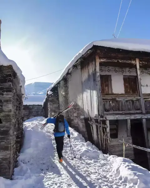 Svanetië in de sneeuw: 10 dagen skiën tussen de torendorpen