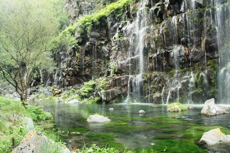 De kloof van Dashbashi bij Tsalka