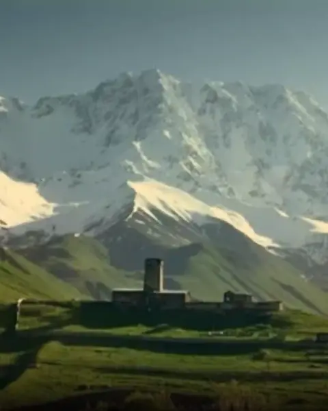 Trektocht Mestia–Ushguli: 10 dagen te voet door Svanetië